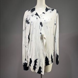 LAmade Monochrome Tie-Dye Sweater (R10)